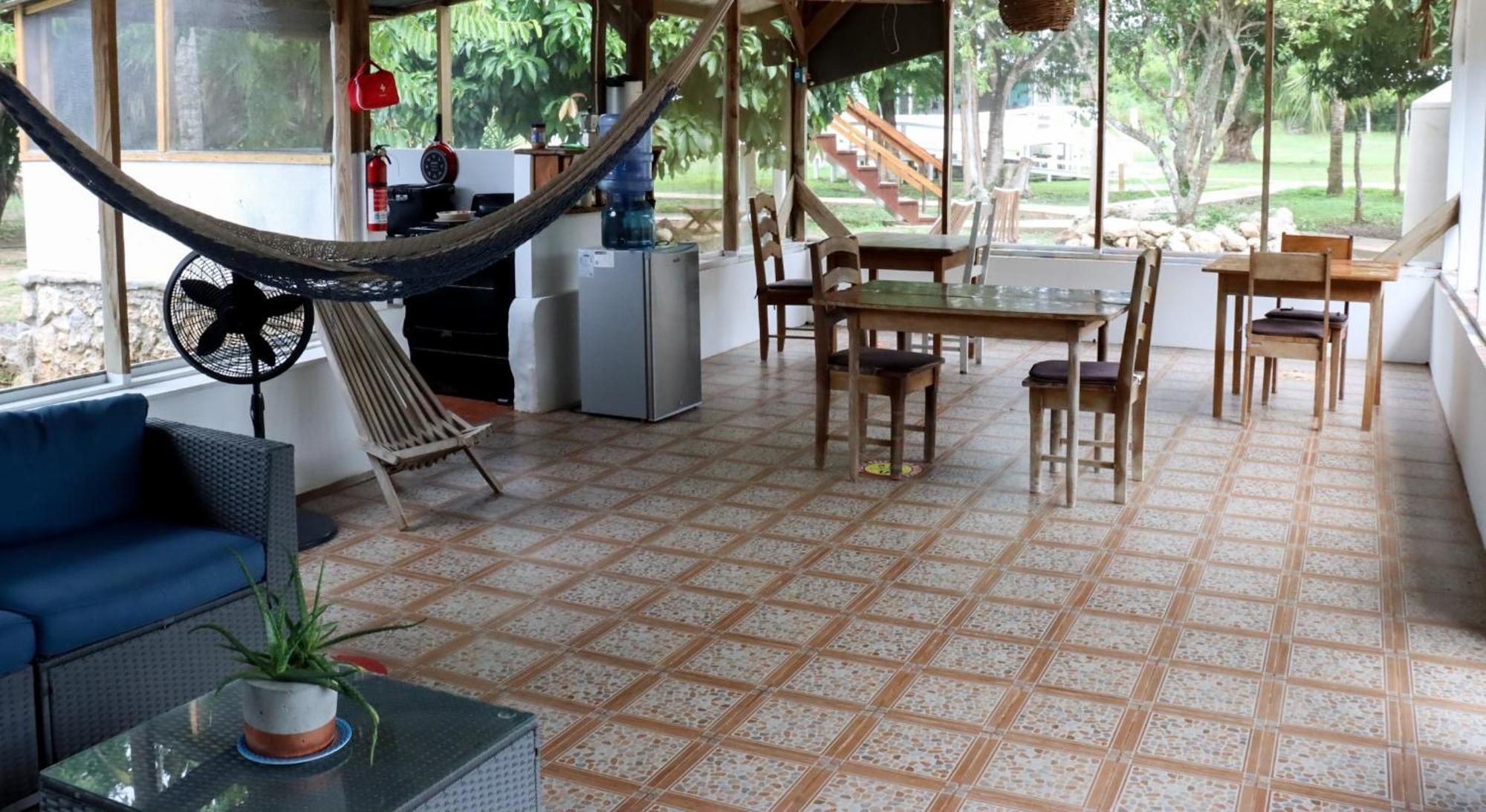 Horse Cottage Sarteneja Εξωτερικό φωτογραφία